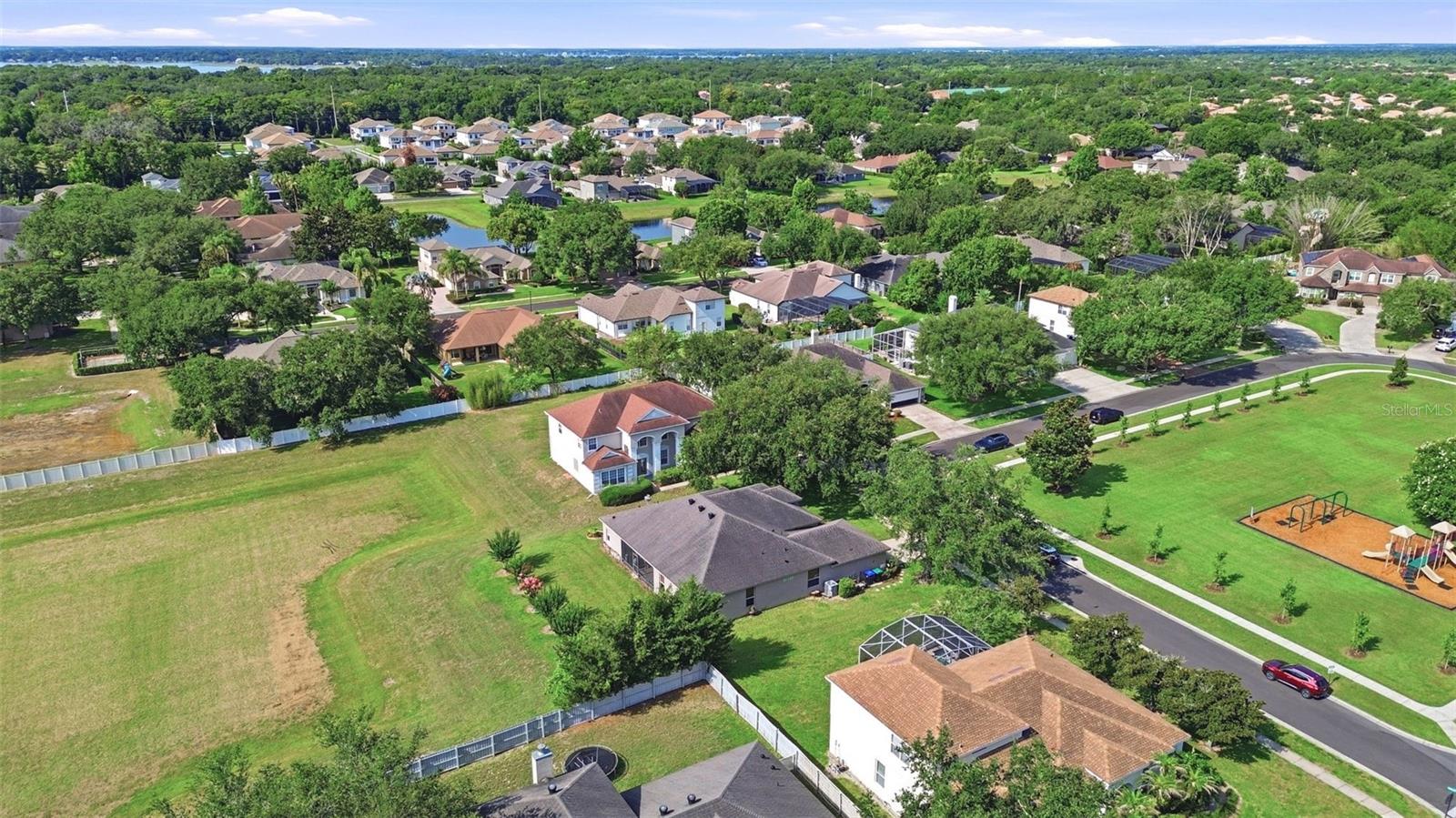 WINDERMERE CHASE - Residential