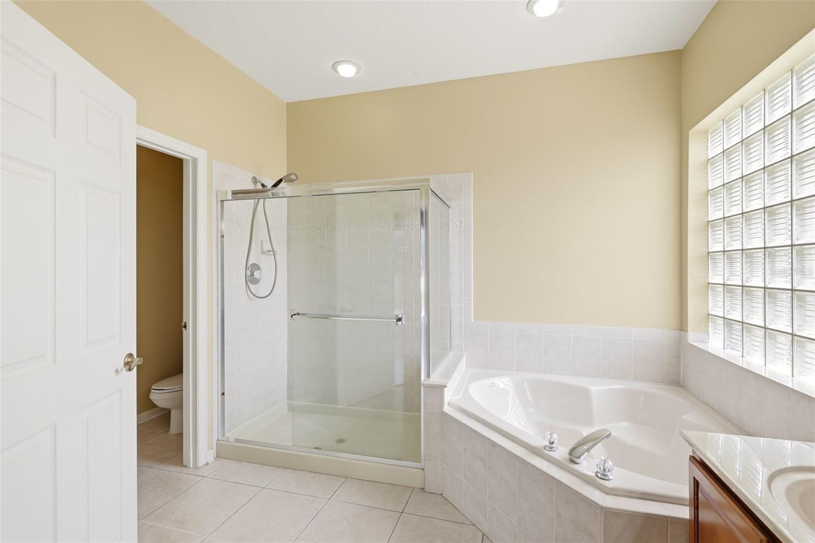 WINDERMERE CHASE - Residential