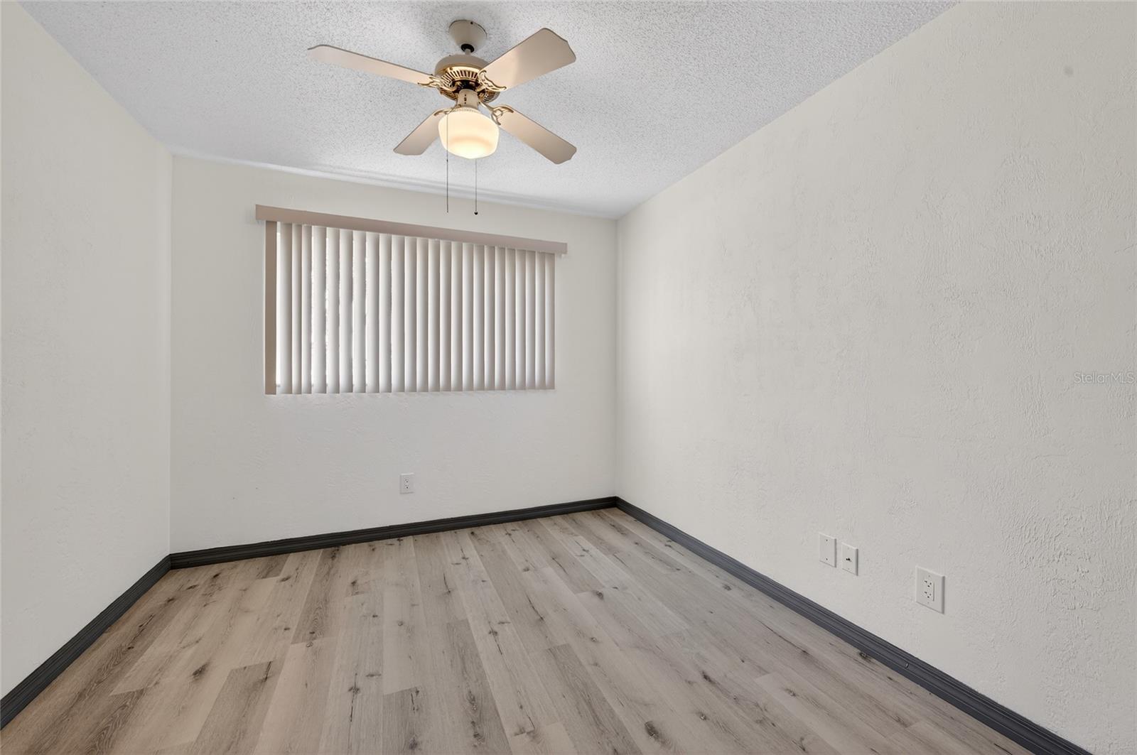 HARBOR POINT - Residential