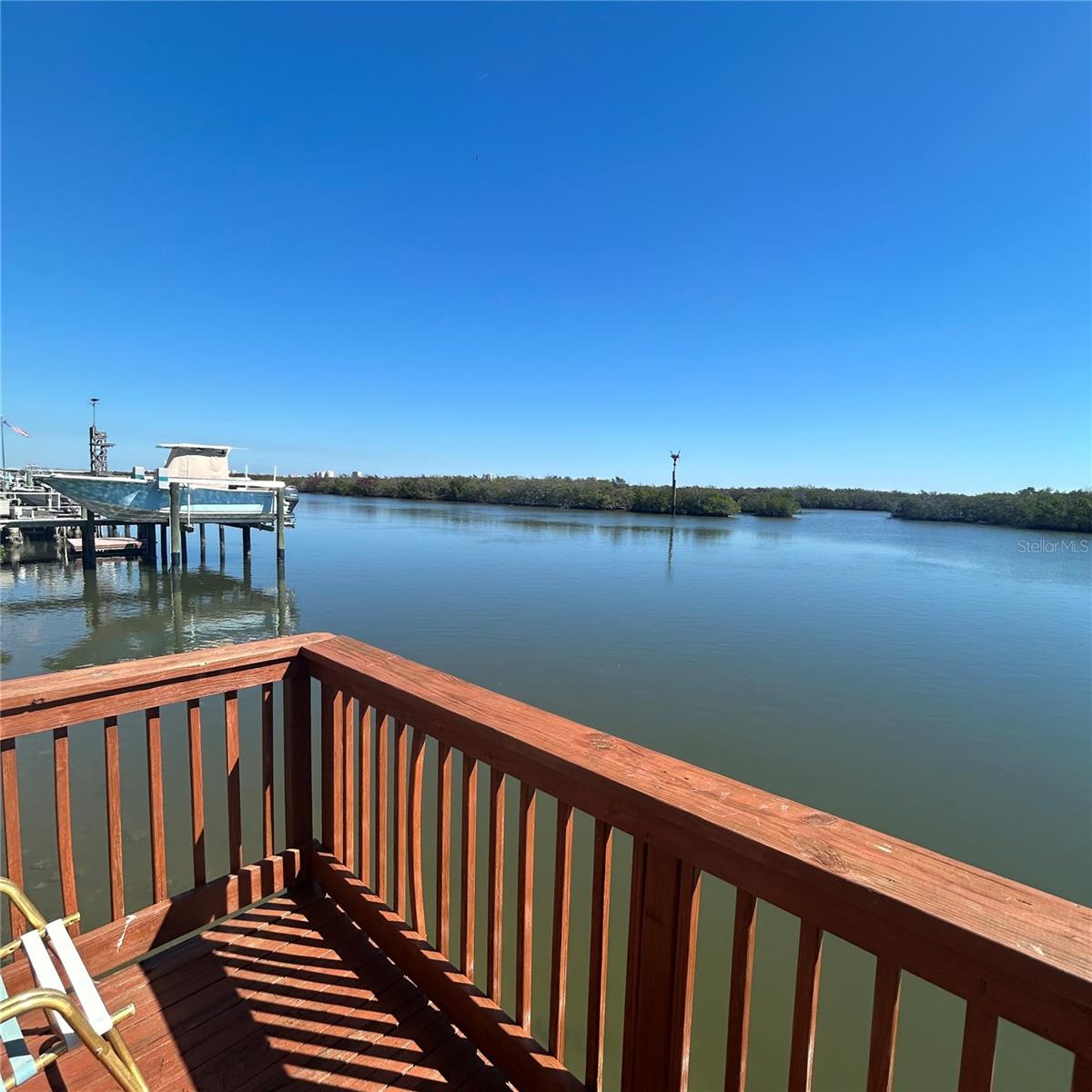 HARBOR POINT - Residential