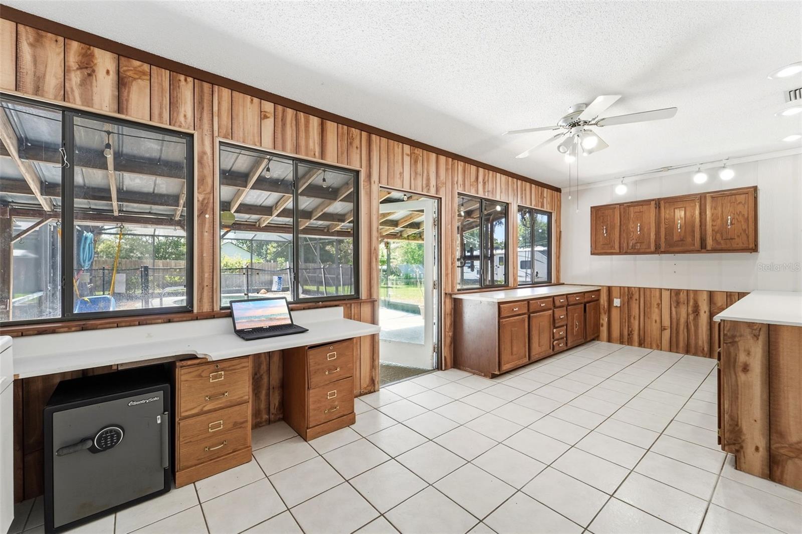LAND O LAKES ACRES ADD 01 - Residential