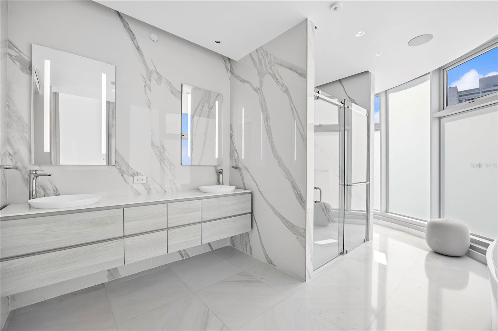 CONDADO - Residential