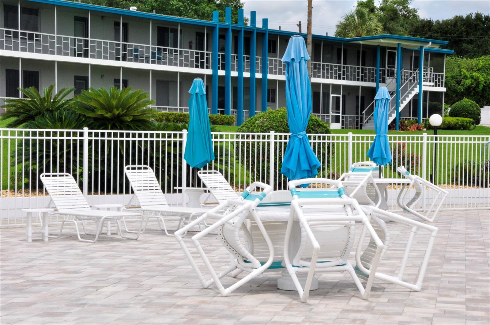 LAKELAND HARBOUR CONDOMINIUMS - Residential