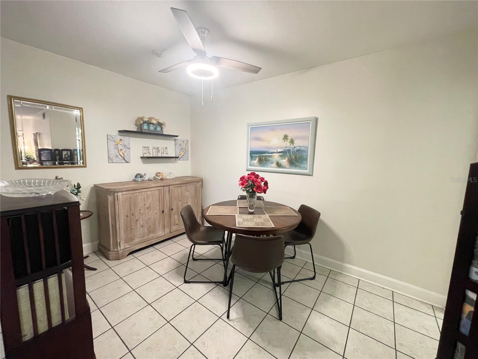 LAKELAND HARBOUR CONDOMINIUMS - Residential