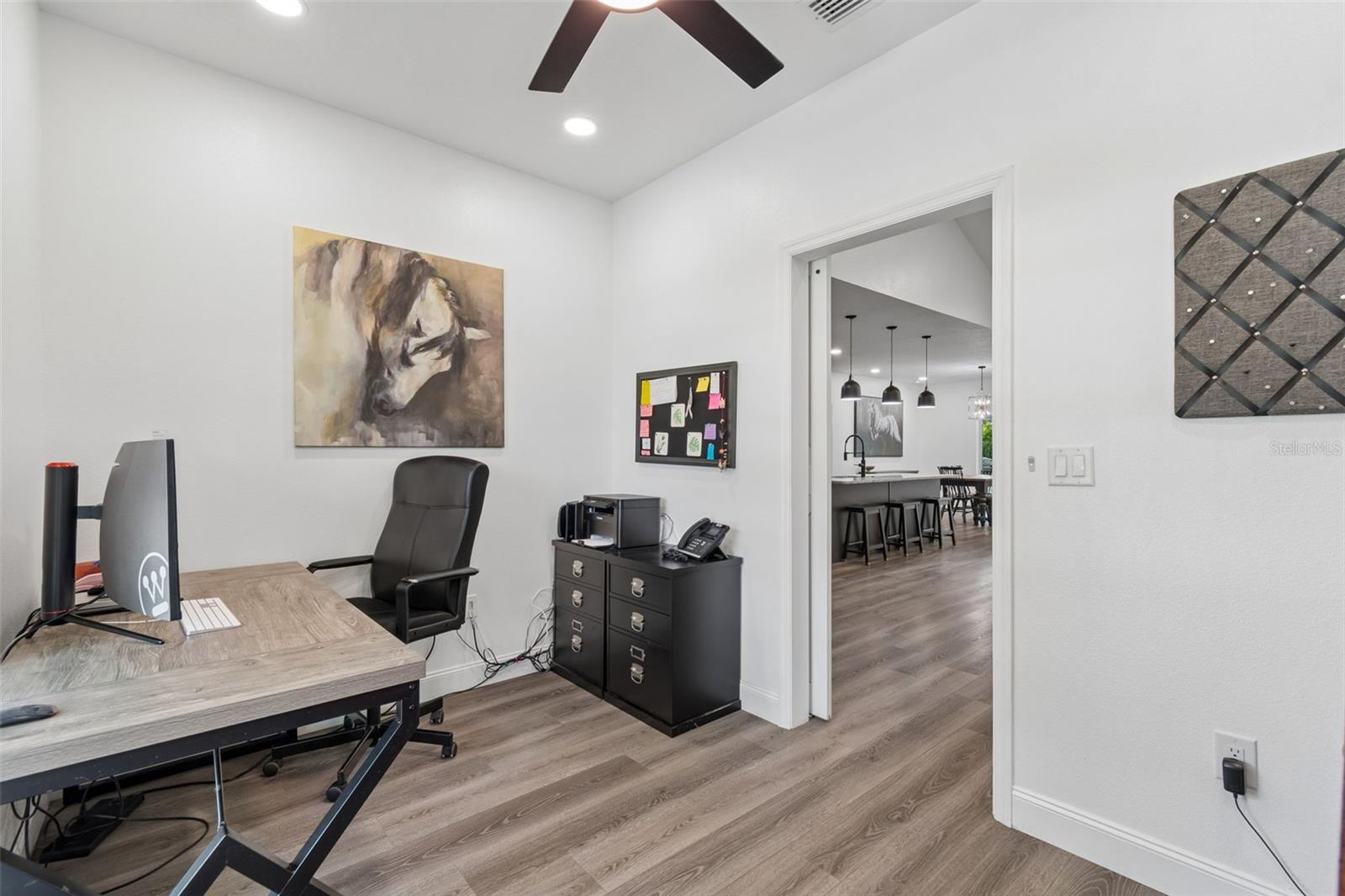 LEAHS ACRES - Residential