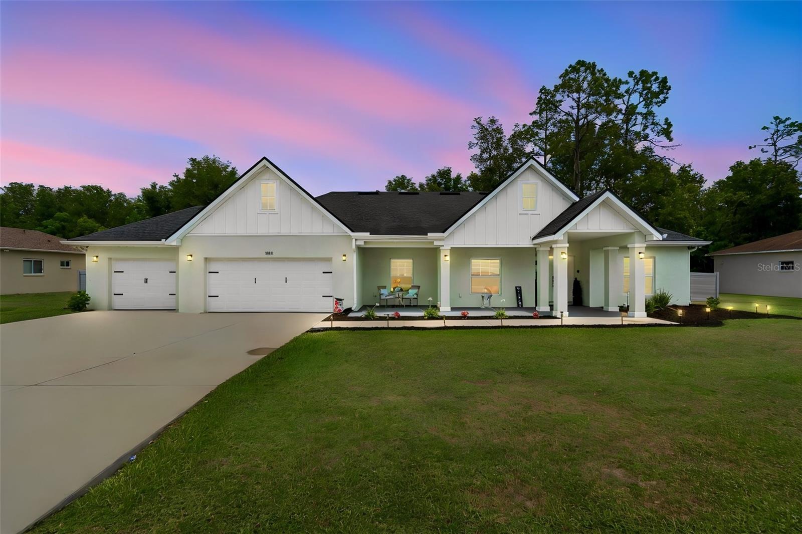 LEAHS ACRES - Residential