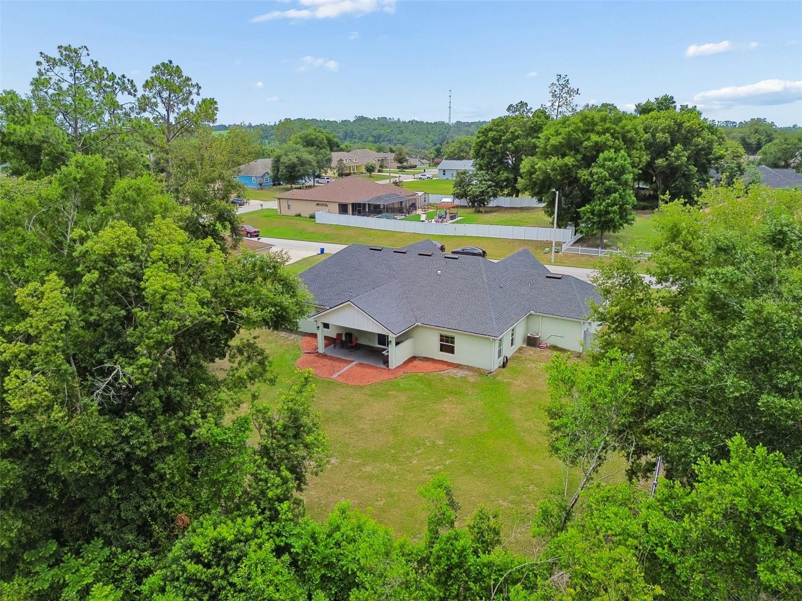 LEAHS ACRES - Residential