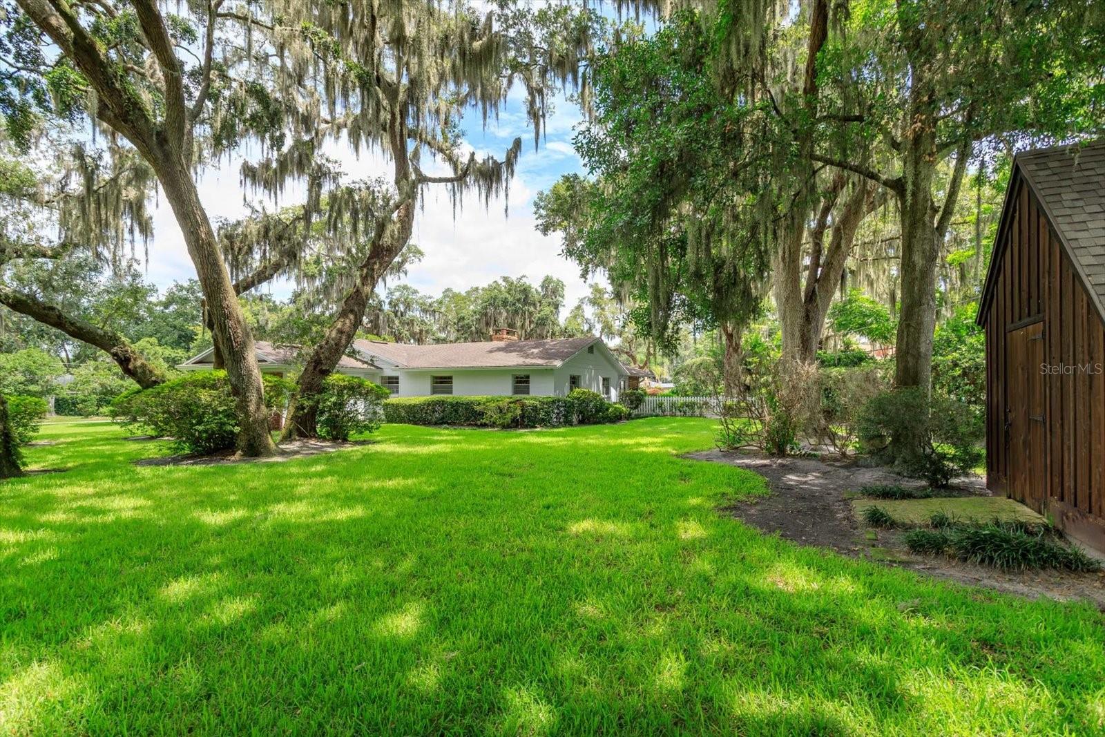 LAKE CONWAY ESTATES - Residential