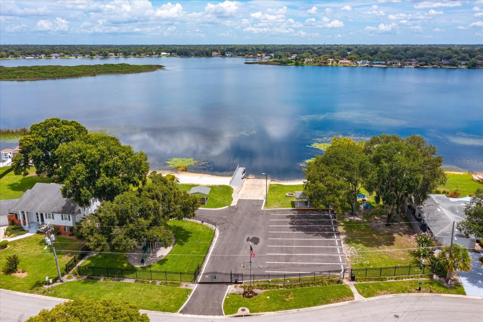 LAKE CONWAY ESTATES - Residential