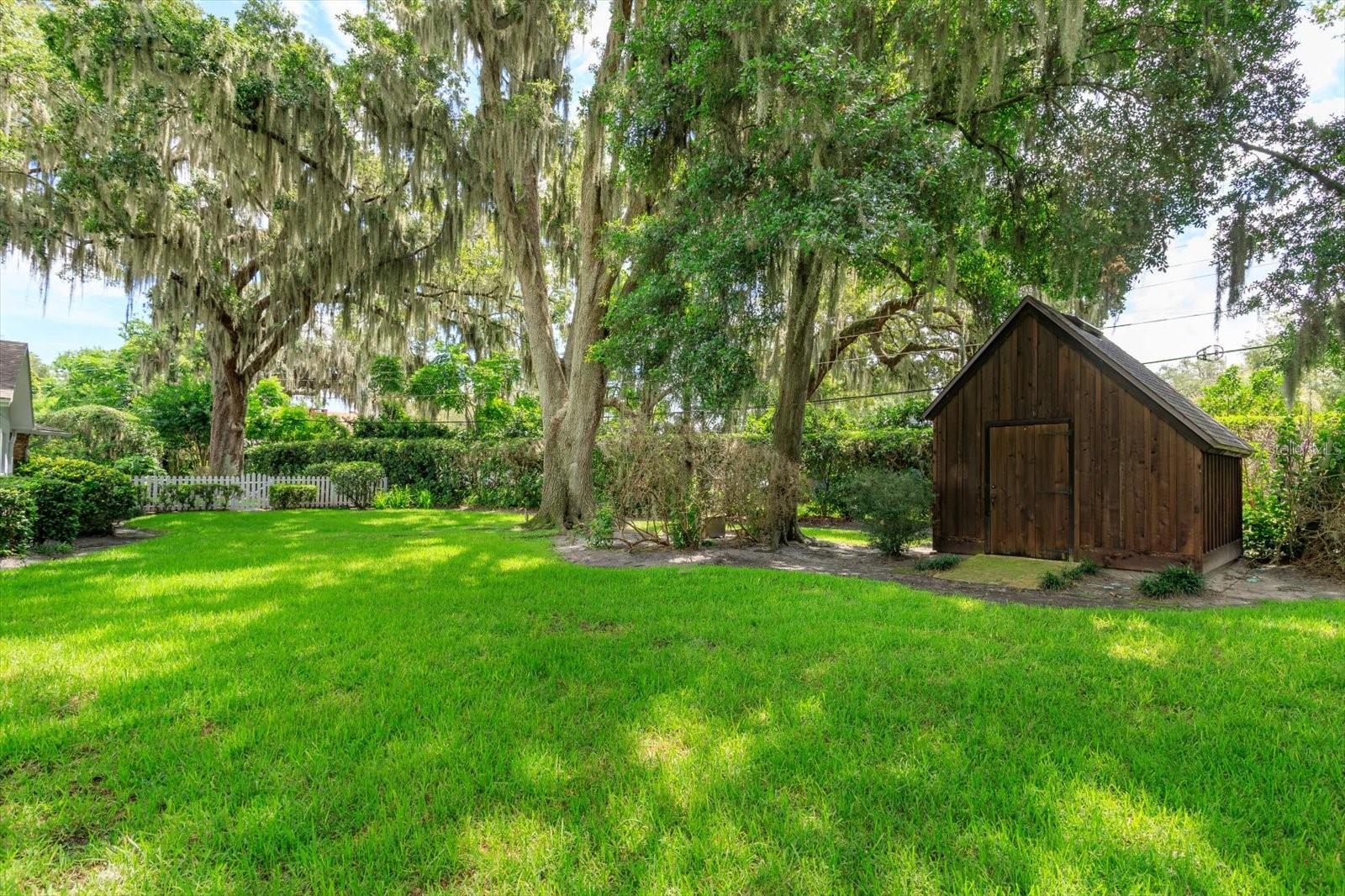 LAKE CONWAY ESTATES - Residential