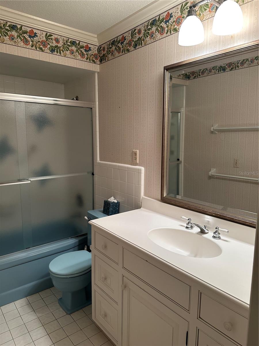 LAKE CONWAY ESTATES - Residential