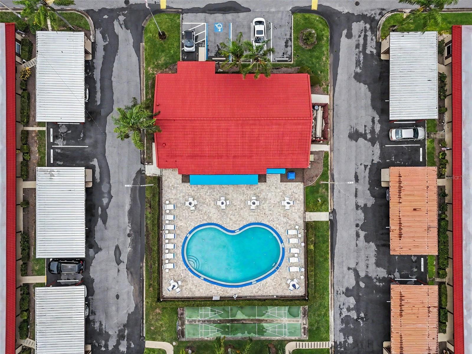 PINEWOOD VILLAGE CONDO - Residential