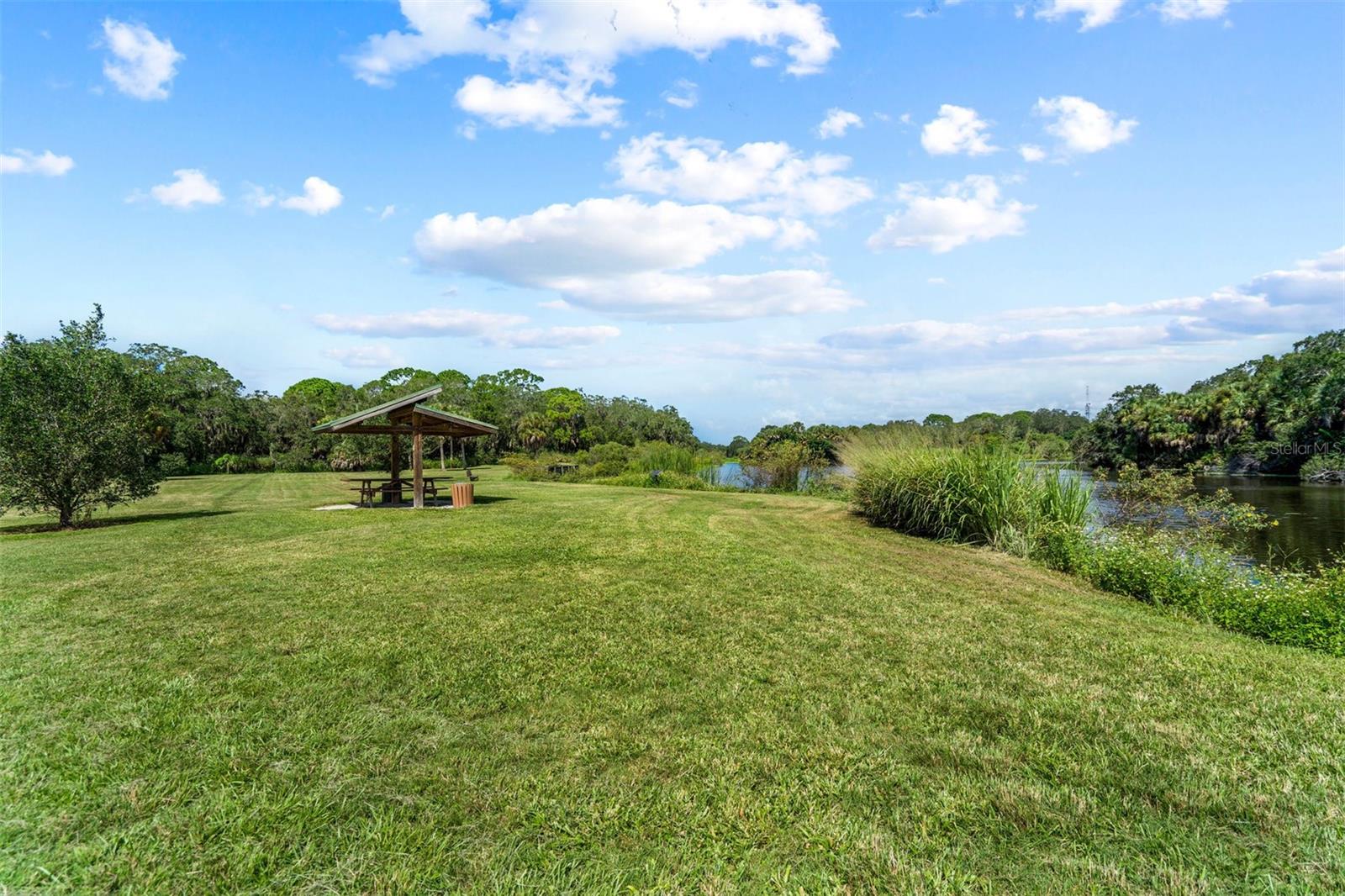 WOODPINE LAKE - Residential Lease