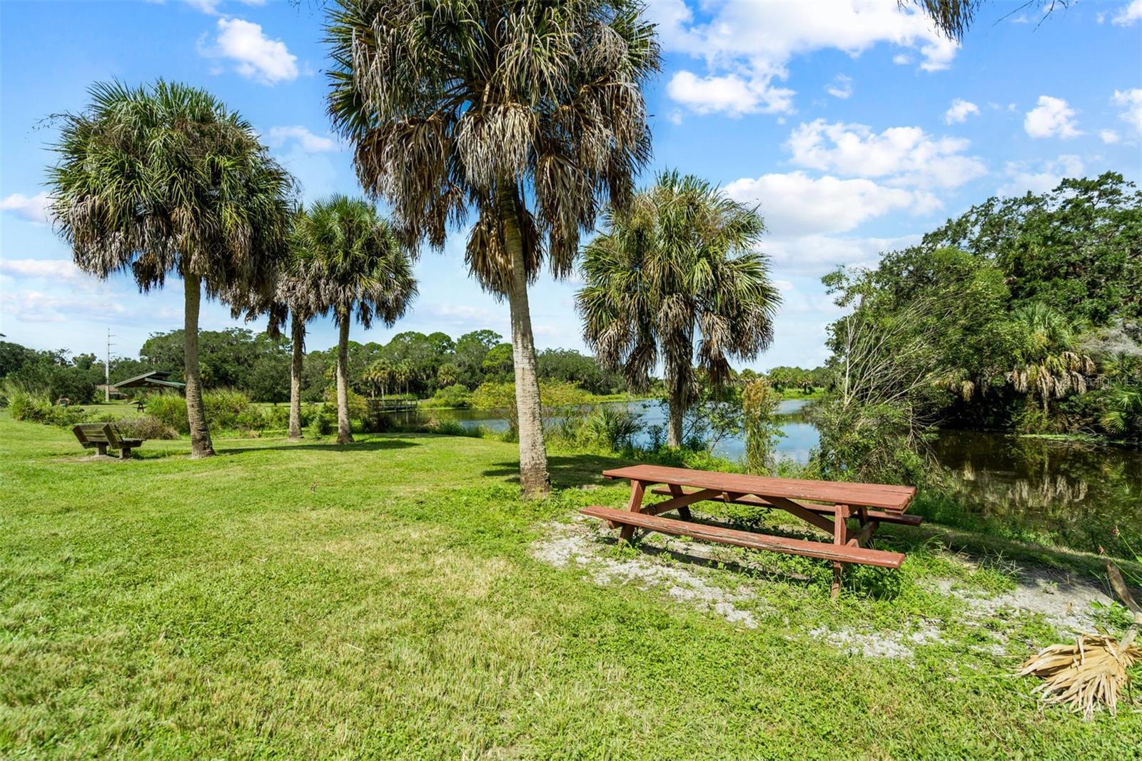 WOODPINE LAKE - Residential Lease