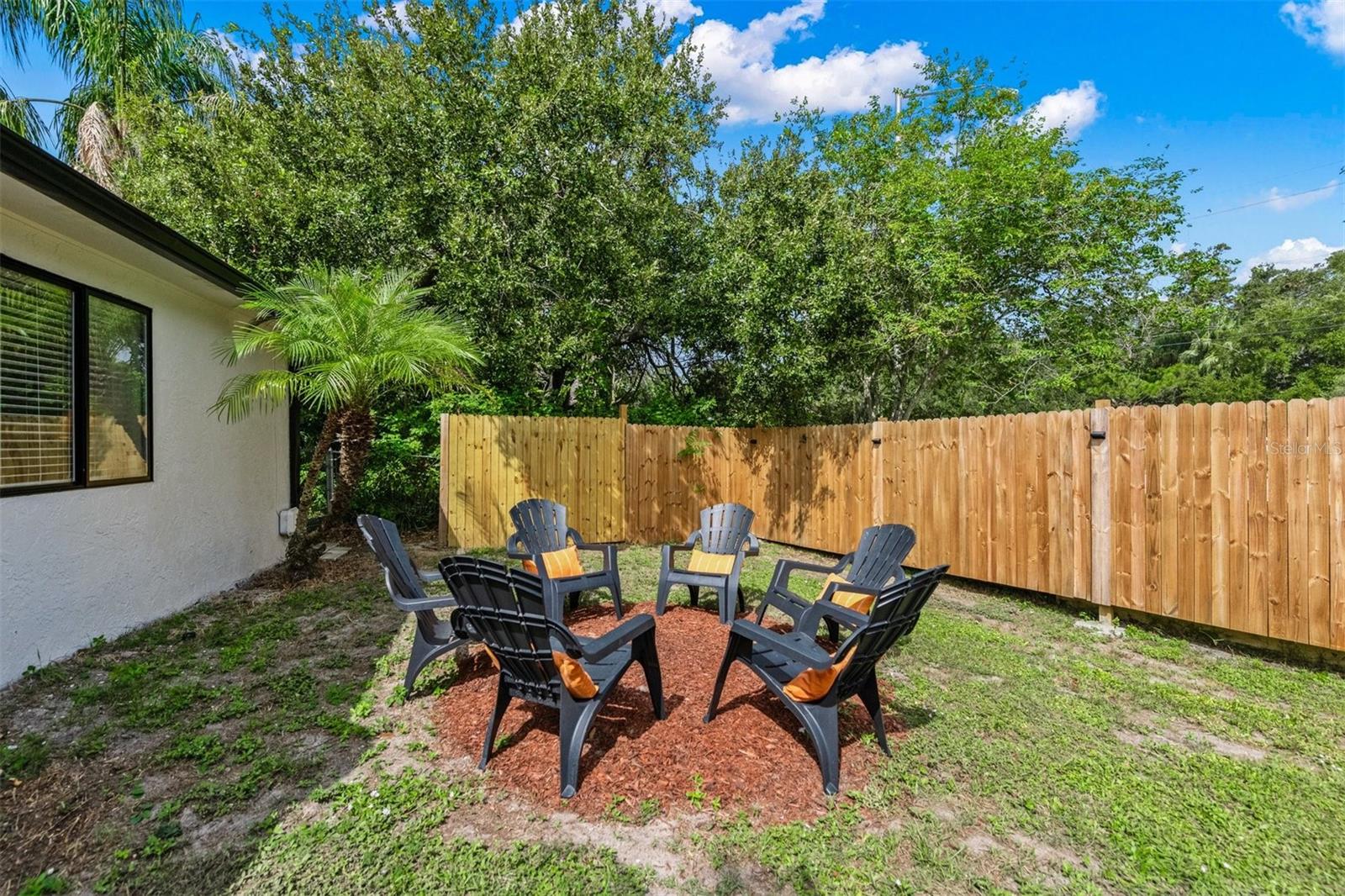 WOODPINE LAKE - Residential Lease