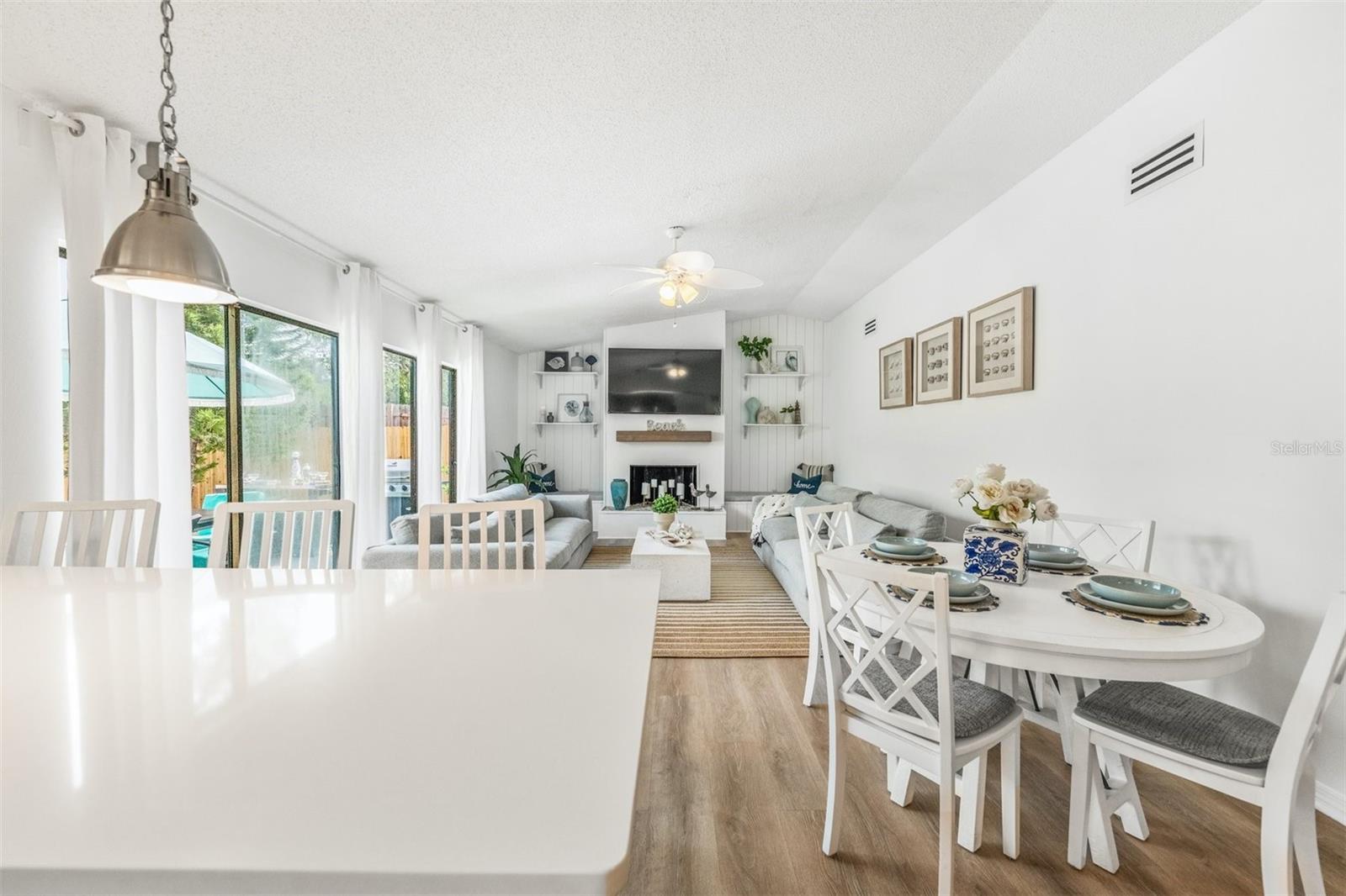 WOODPINE LAKE - Residential Lease