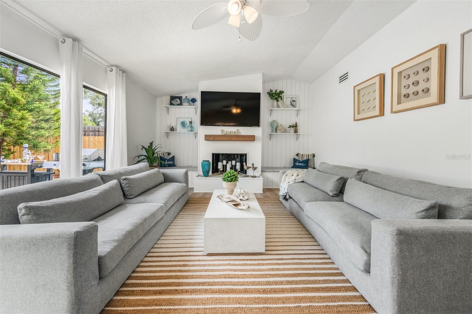 WOODPINE LAKE - Residential Lease