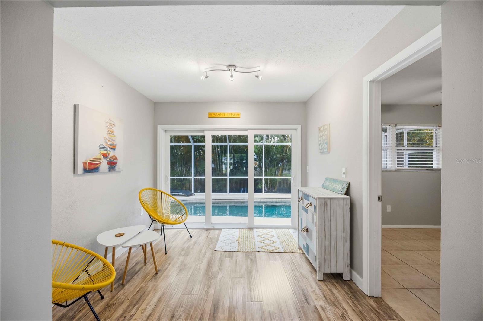 SOUTH VENICE - Residential