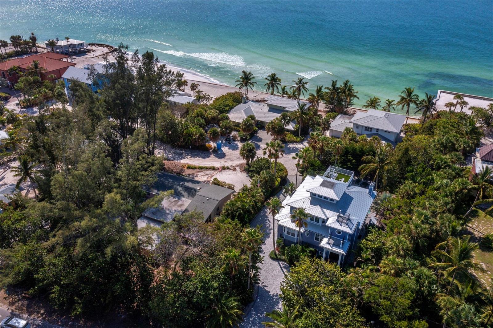 SLEEPY LAGOON - Residential