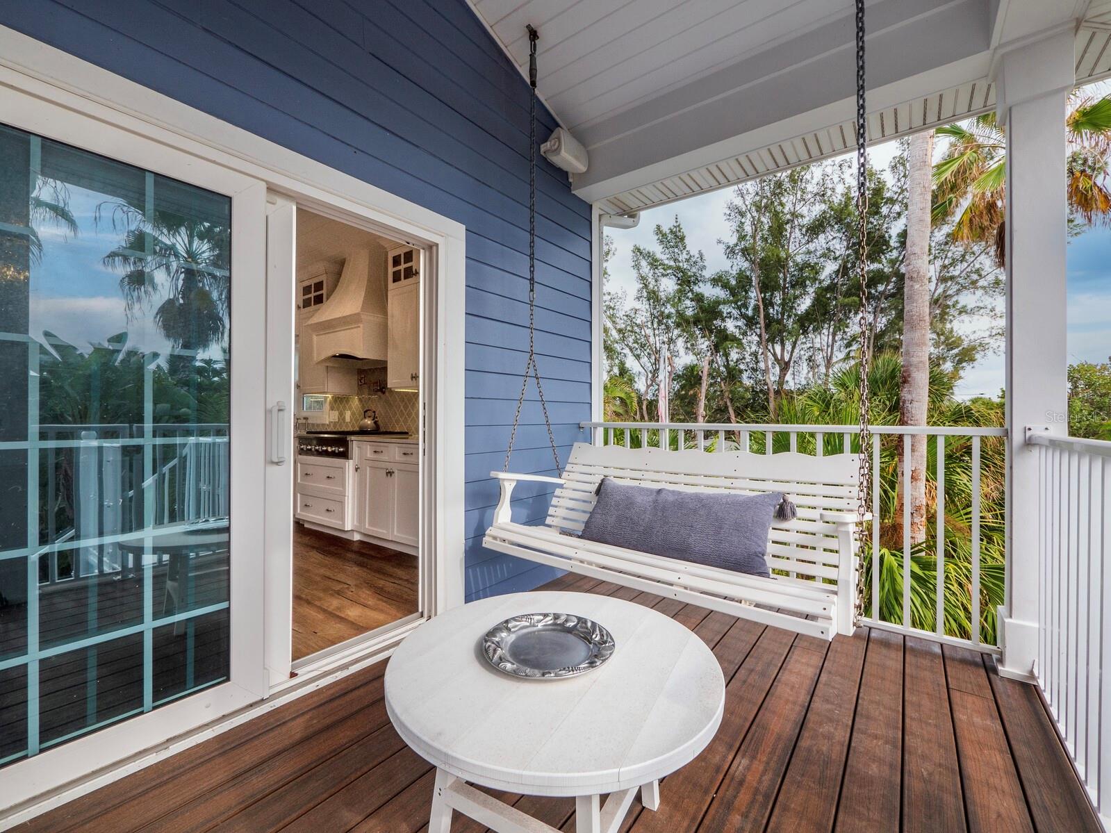 SLEEPY LAGOON - Residential