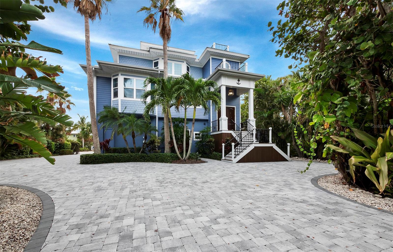 SLEEPY LAGOON - Residential