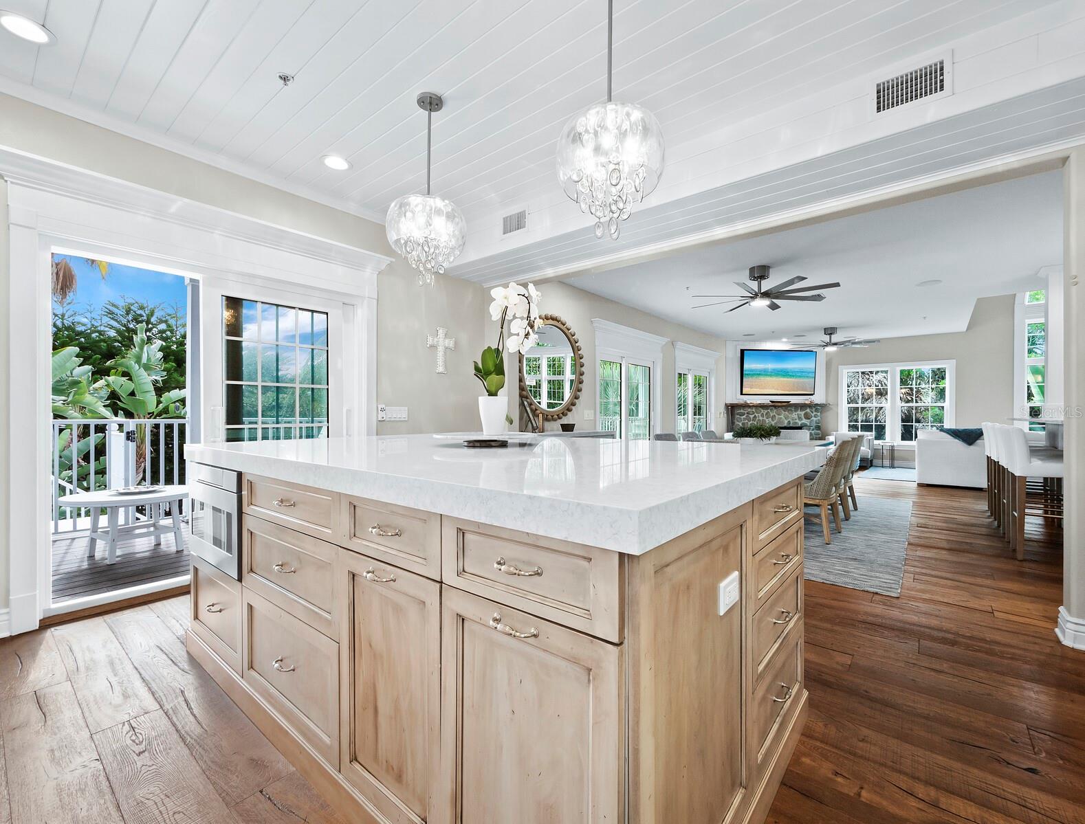 SLEEPY LAGOON - Residential