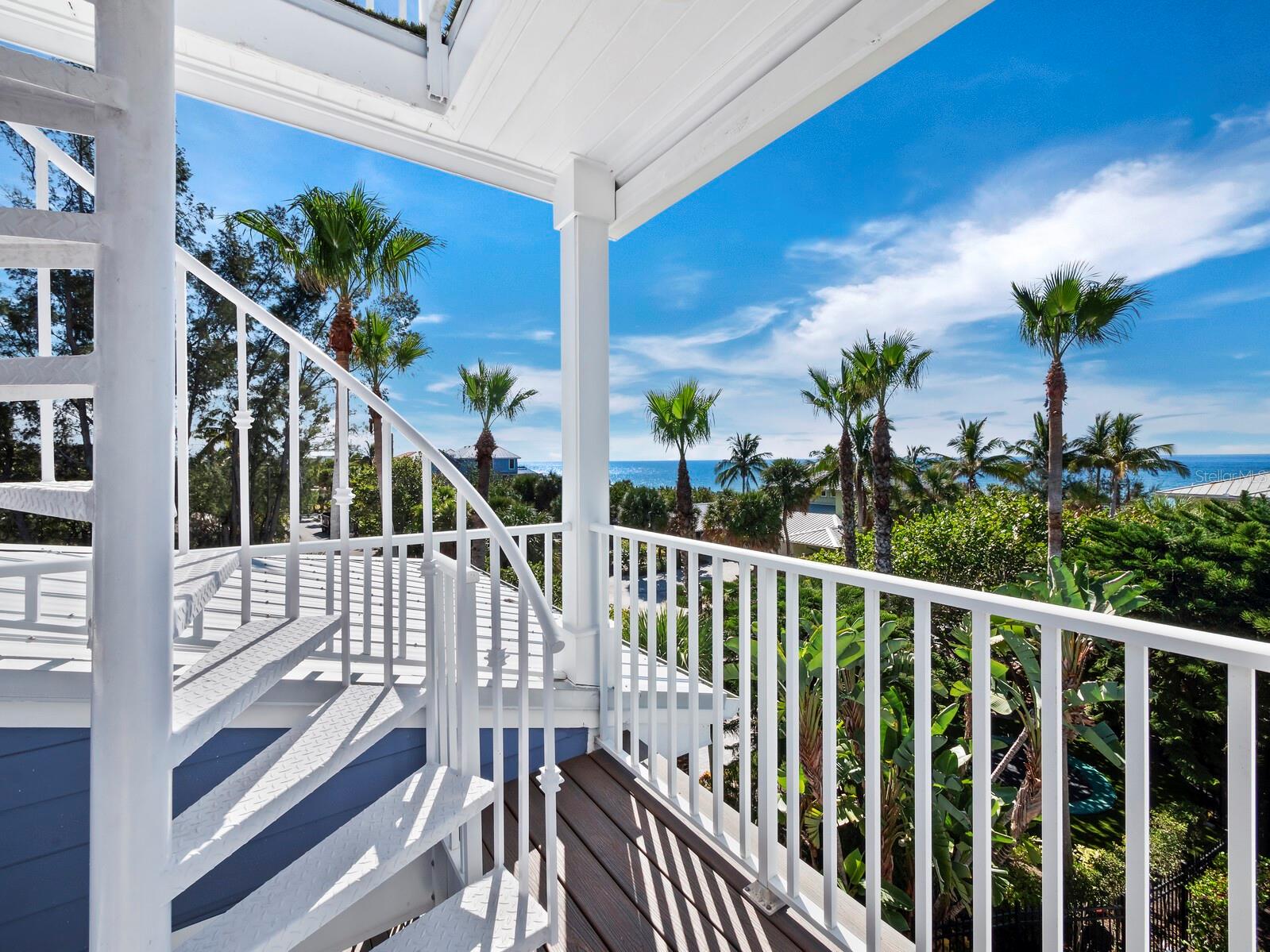 SLEEPY LAGOON - Residential