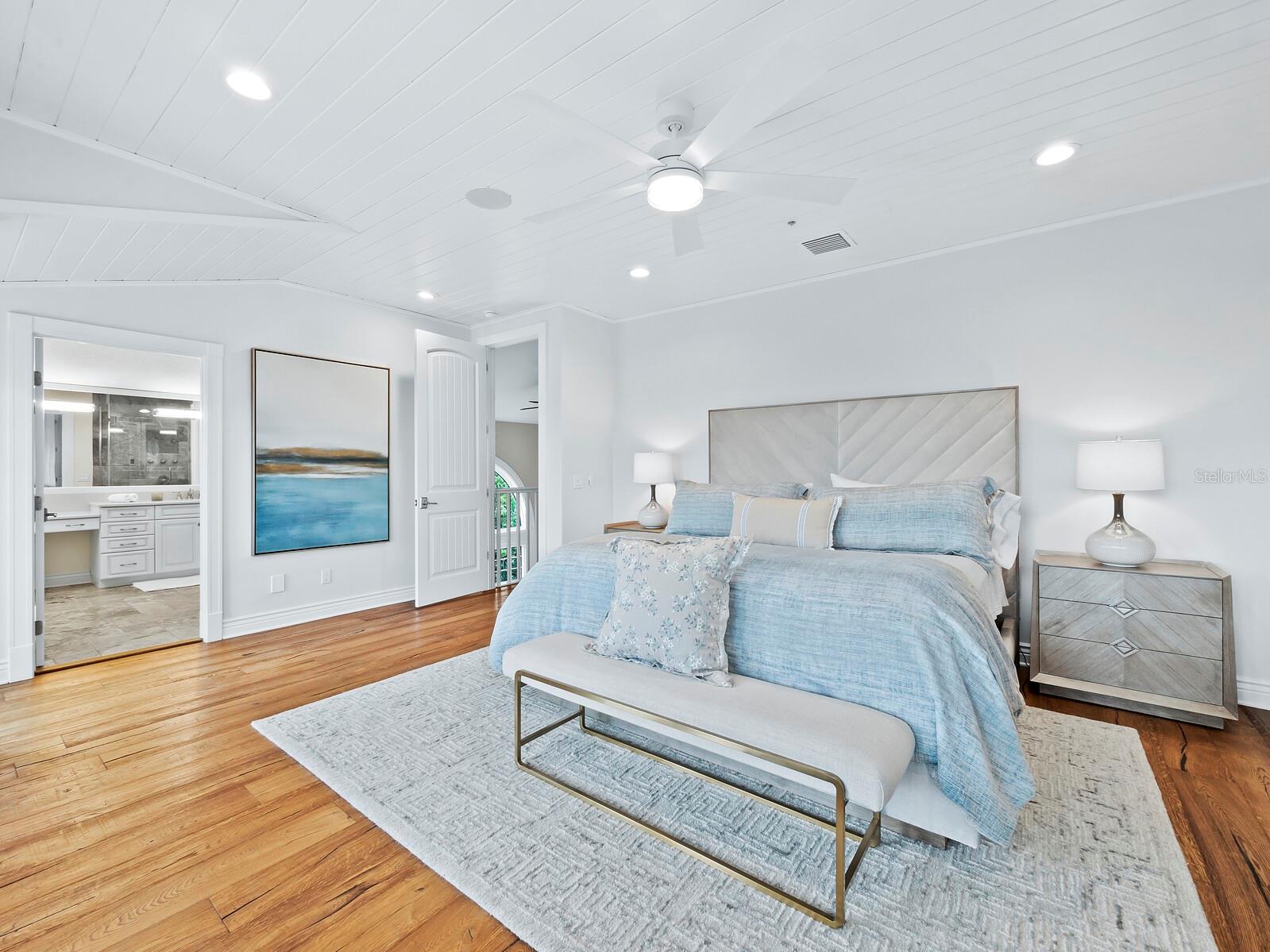 SLEEPY LAGOON - Residential