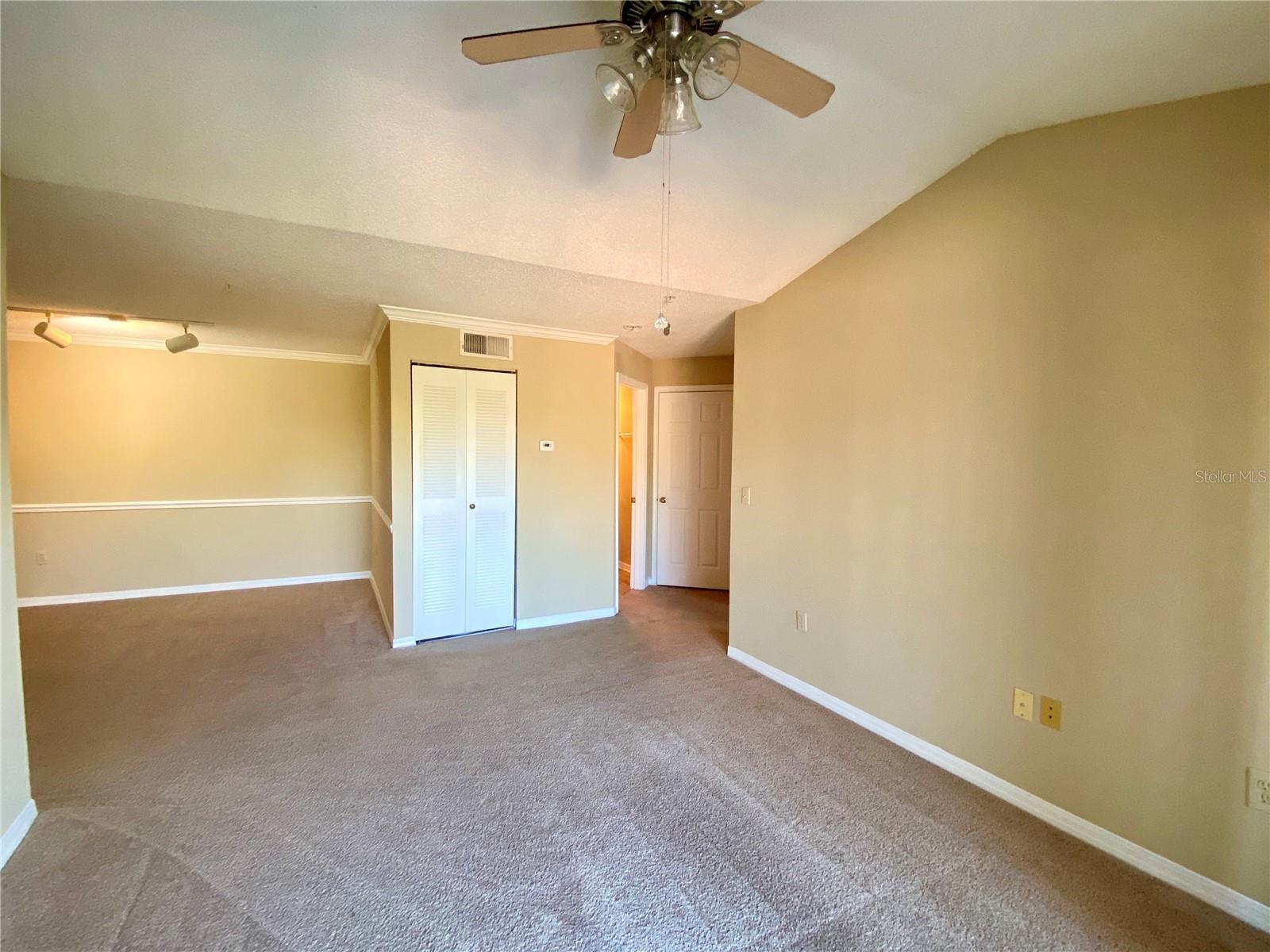 VILLAS AT LAKESIDE A CONDO - Residential Lease