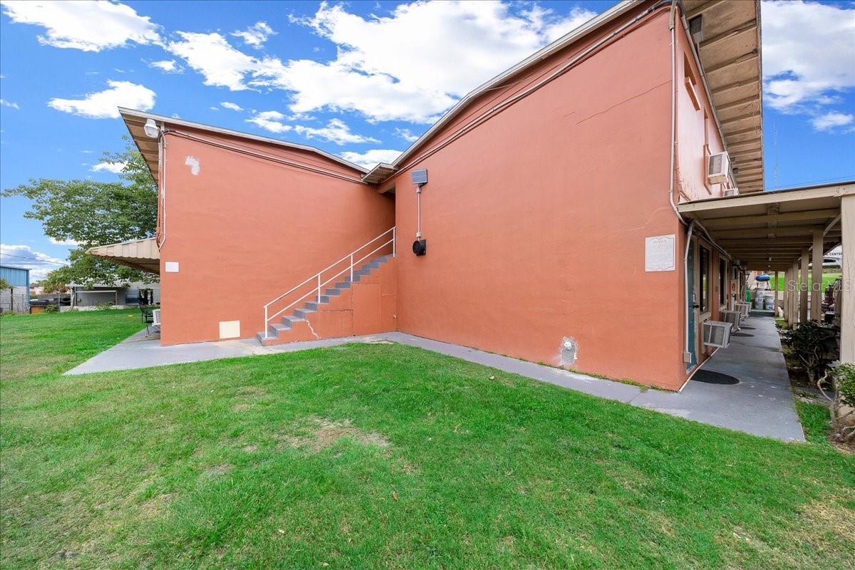 MCINTOSHS - Commercial Sale