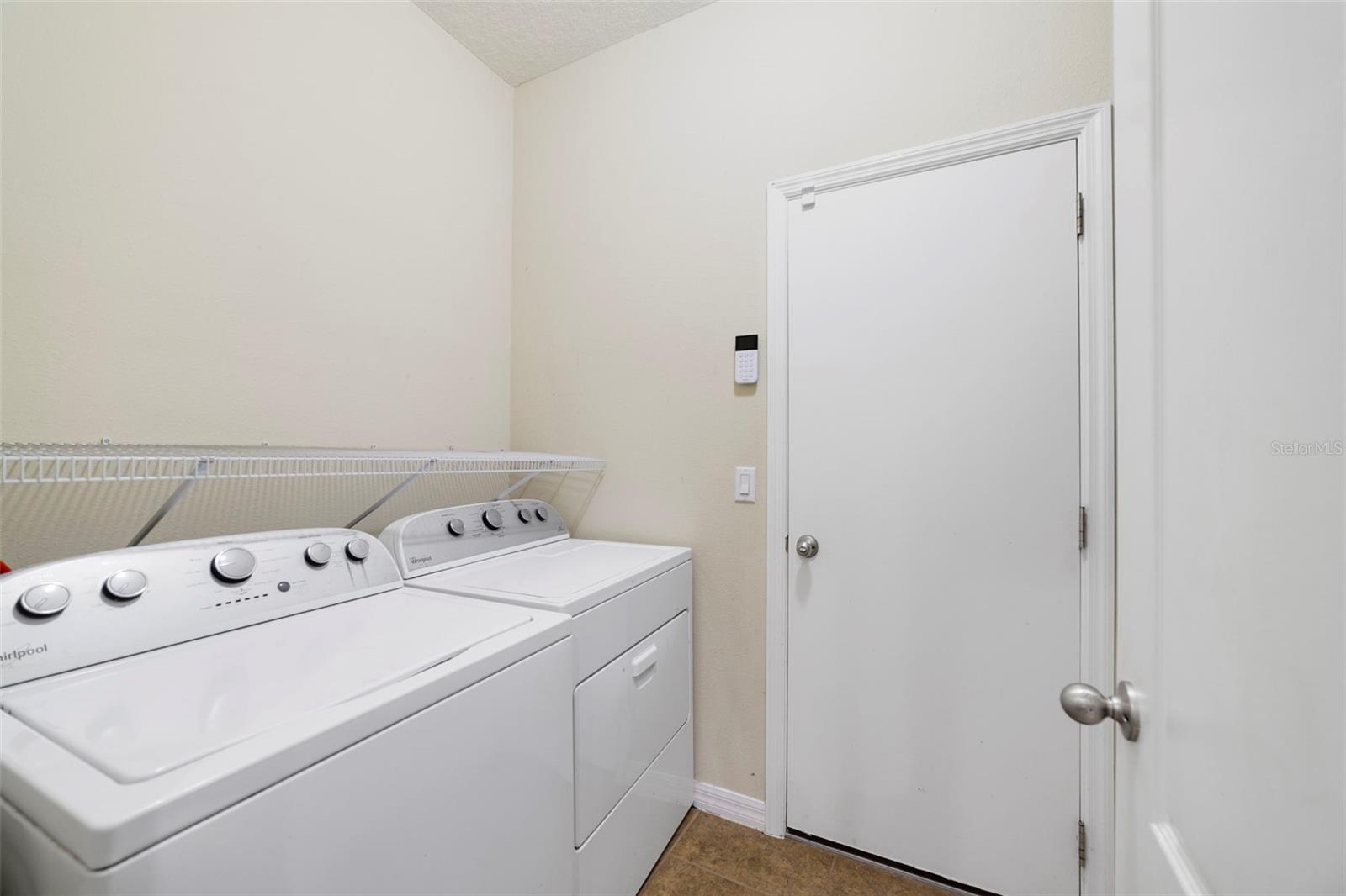 LAKE PLEASANT COVE A B C D E - Residential