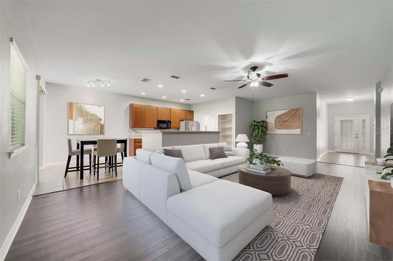 LAKE PLEASANT COVE A B C D E - Residential