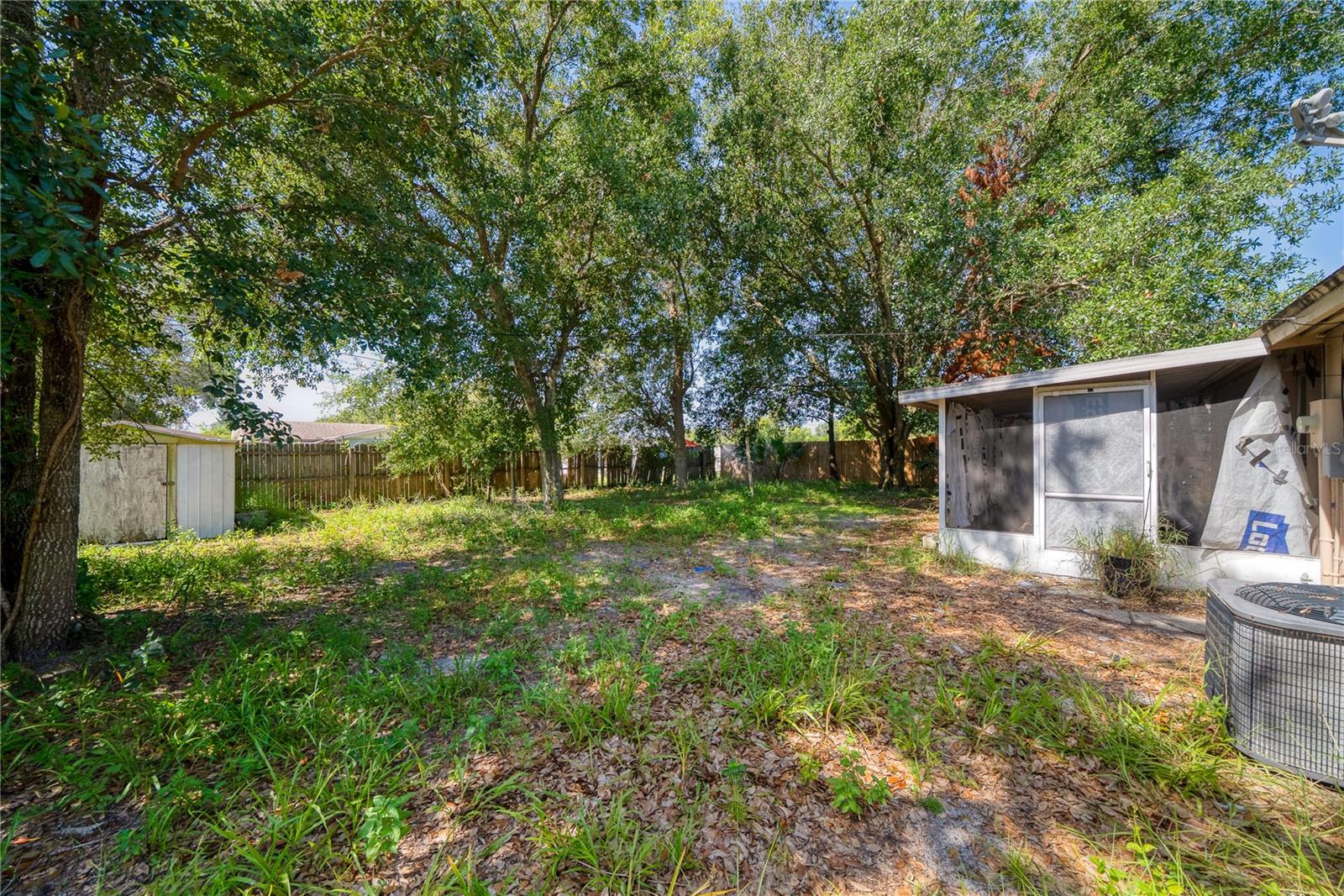 DELTONA LAKES UNIT 32 - Residential