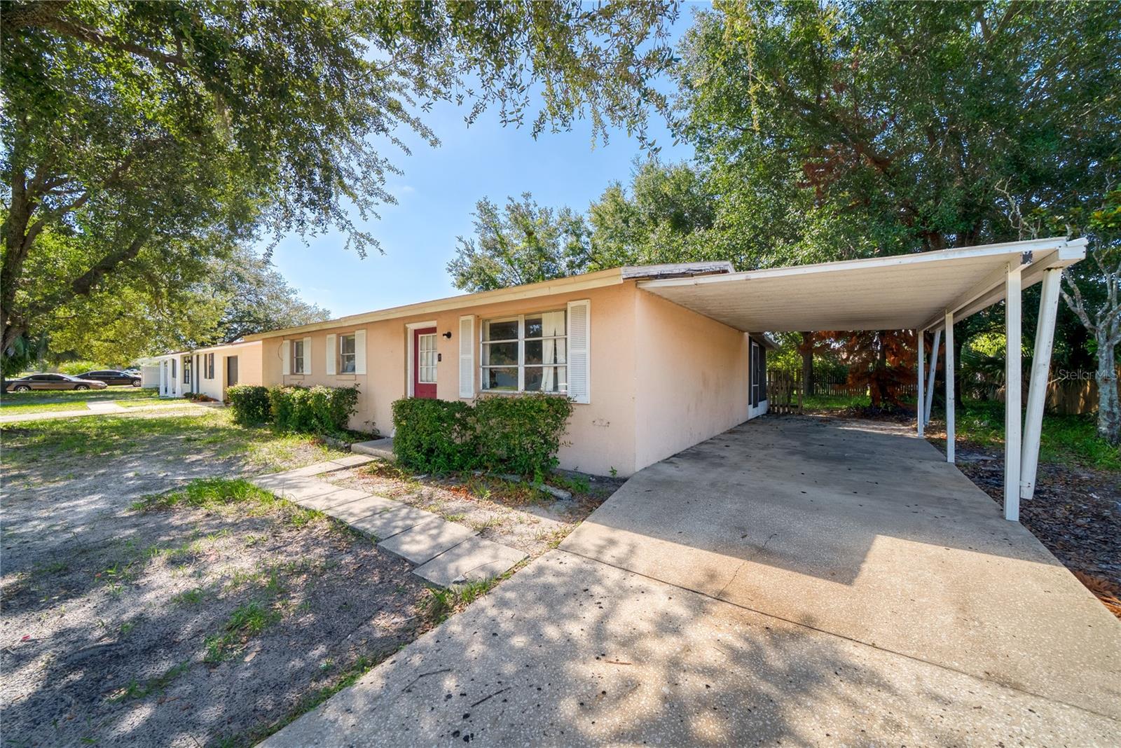 DELTONA LAKES UNIT 32 - Residential