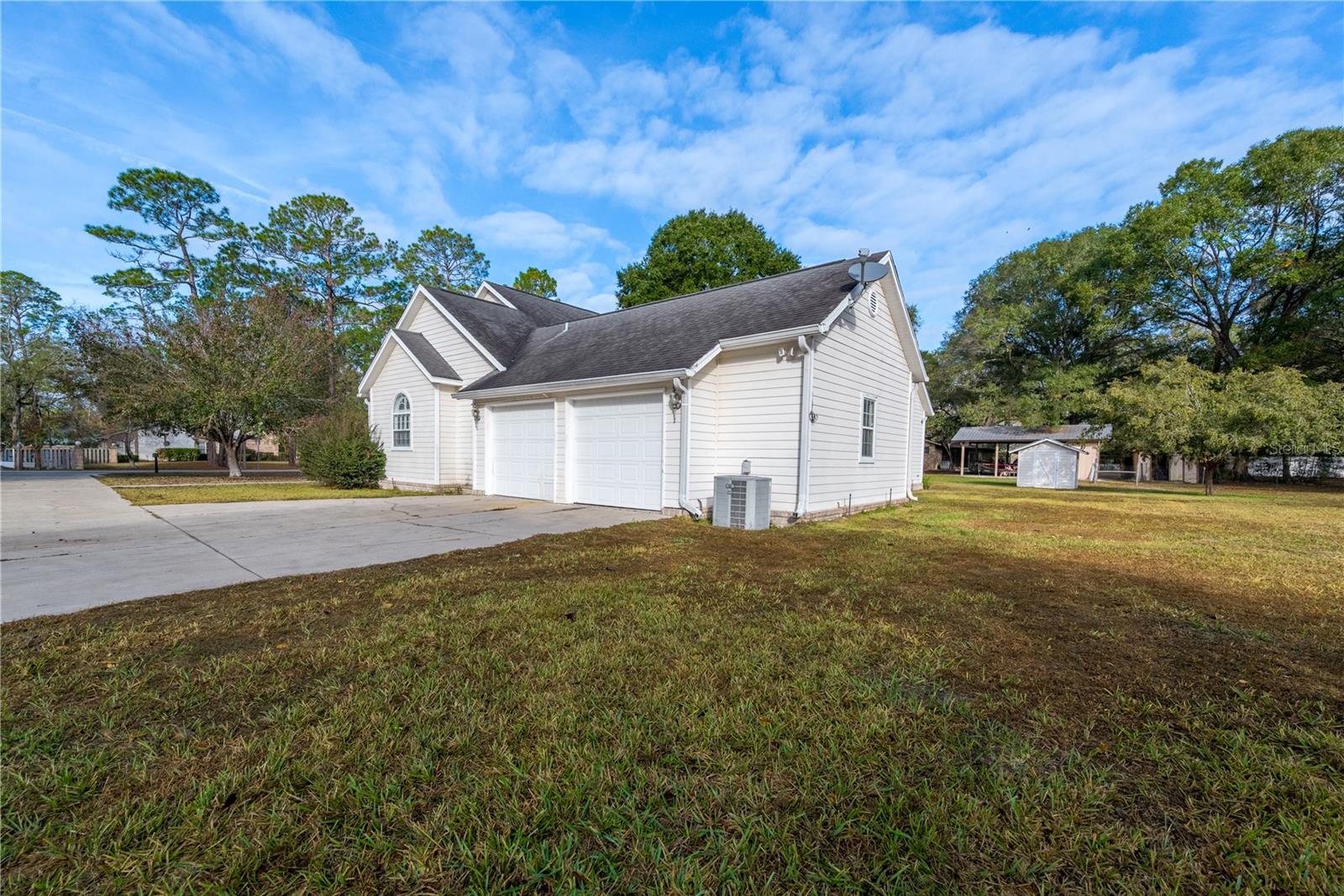 GOLFVIEW - Residential