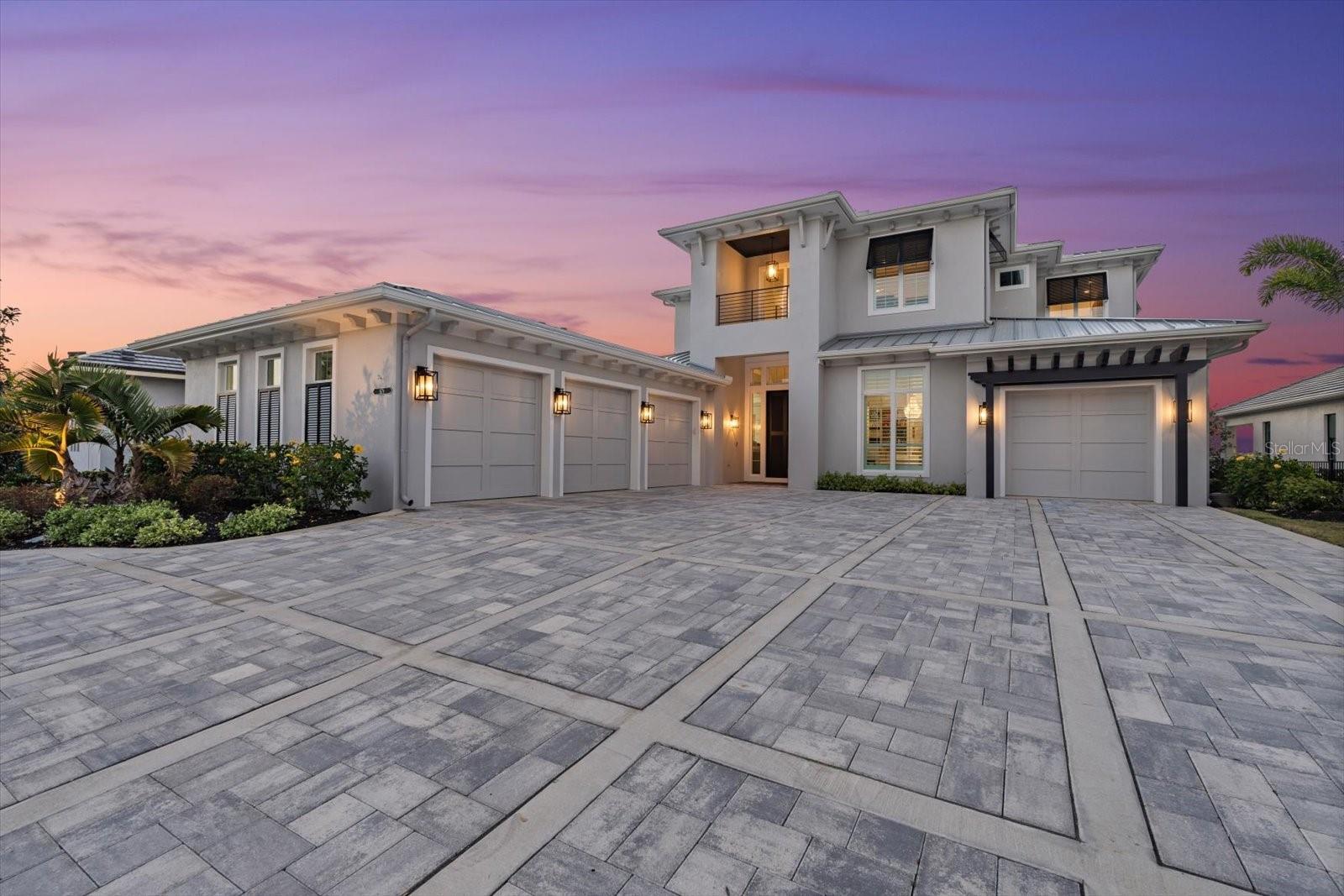 HARBOUR WALK THE RESERVE - Residential