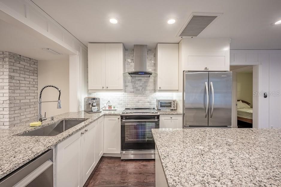 SOUTH HIGHLAND AMD OF - Residential