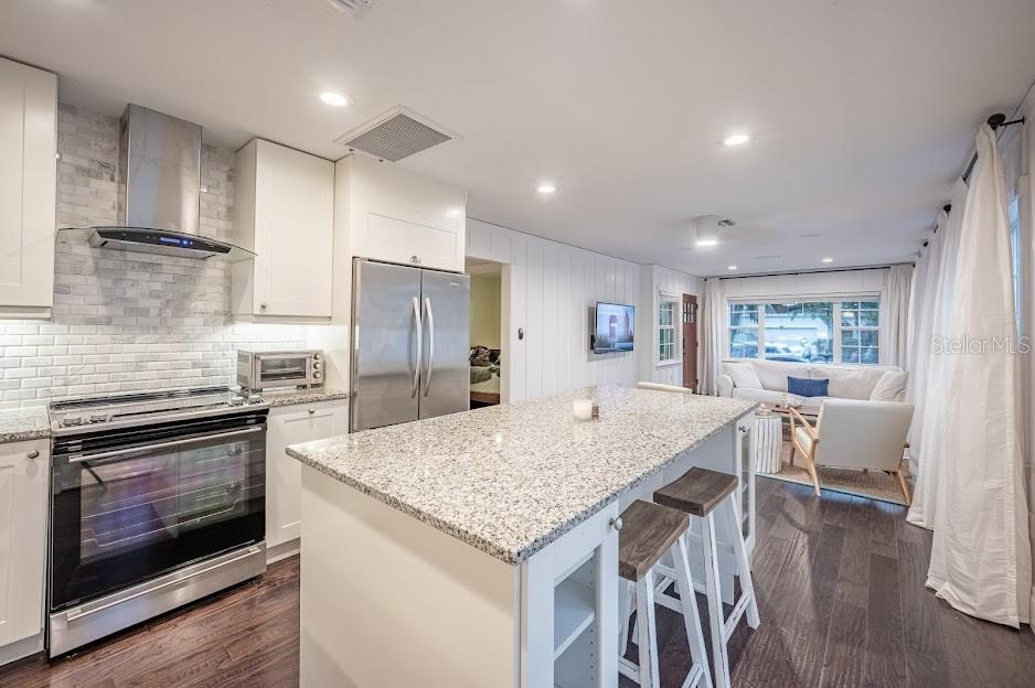 SOUTH HIGHLAND AMD OF - Residential