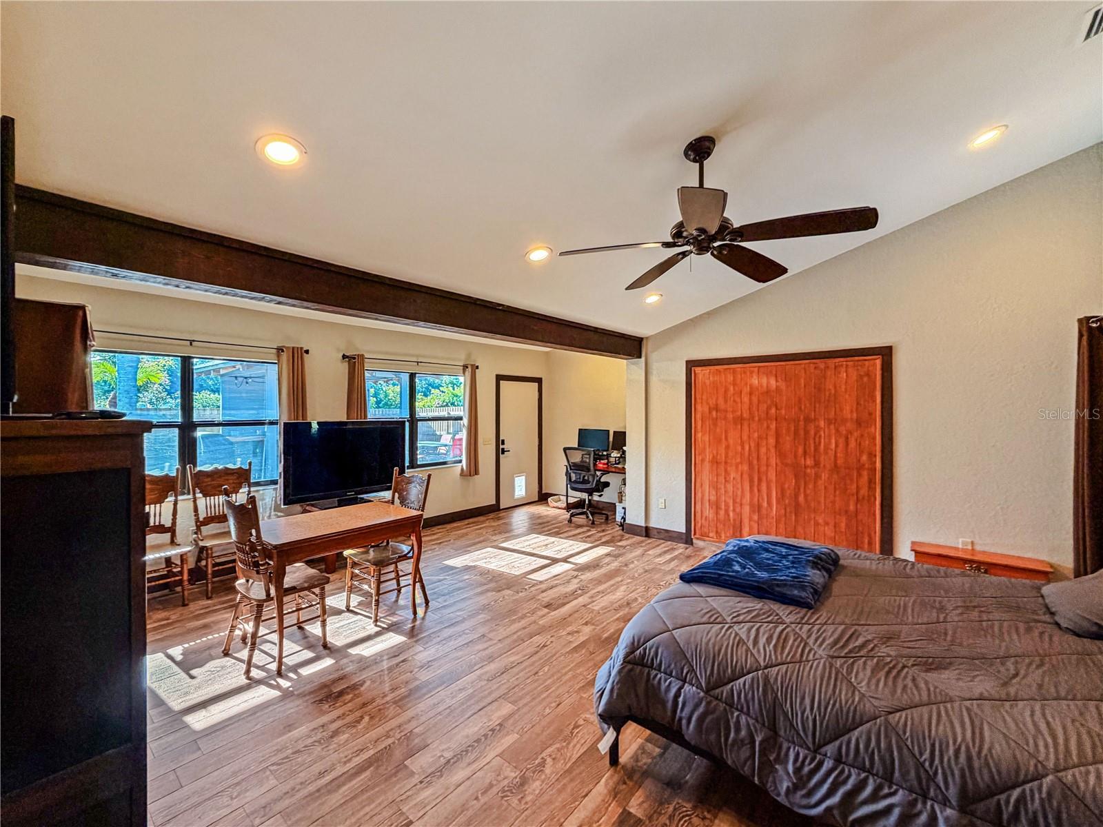 GLENMOOR - Residential