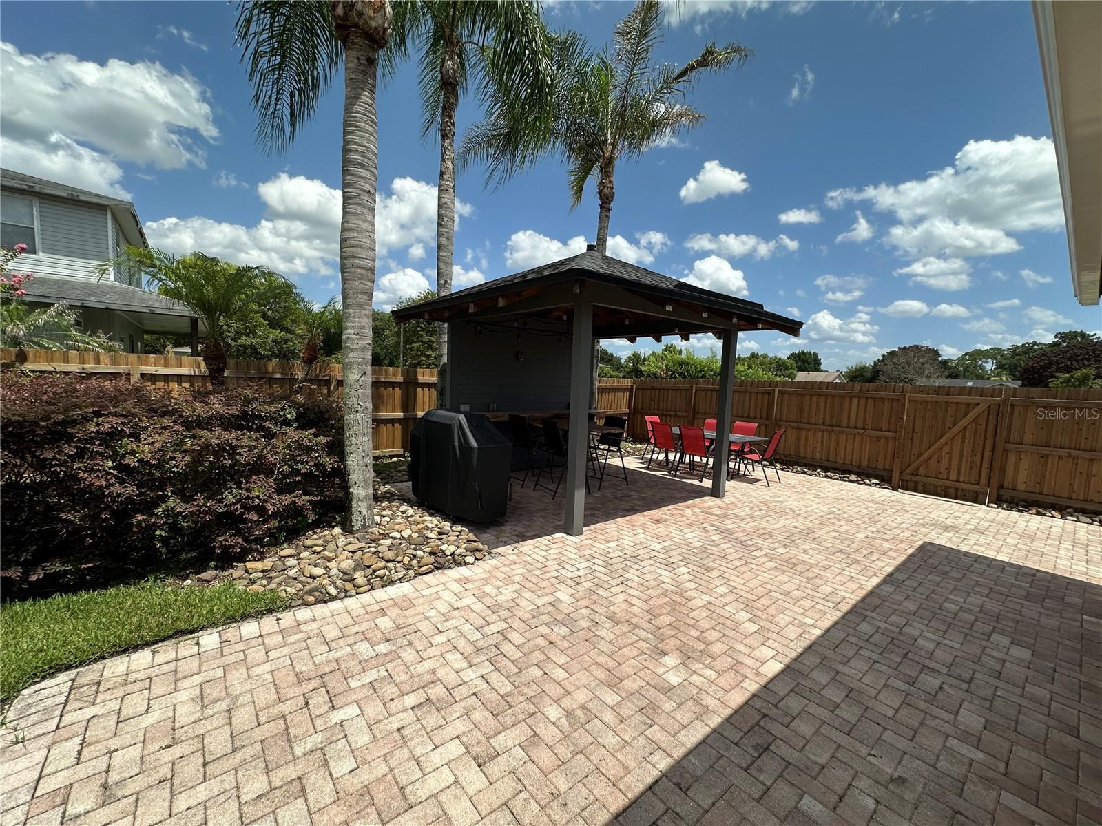 GLENMOOR - Residential