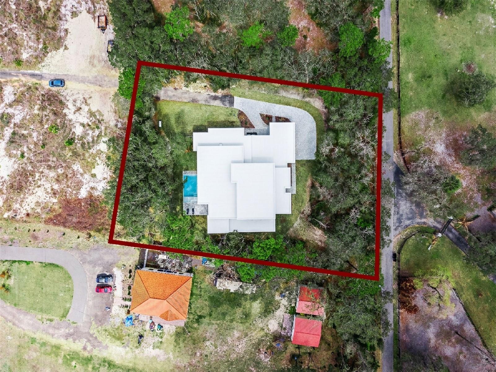 TALIS CROSSING - Residential