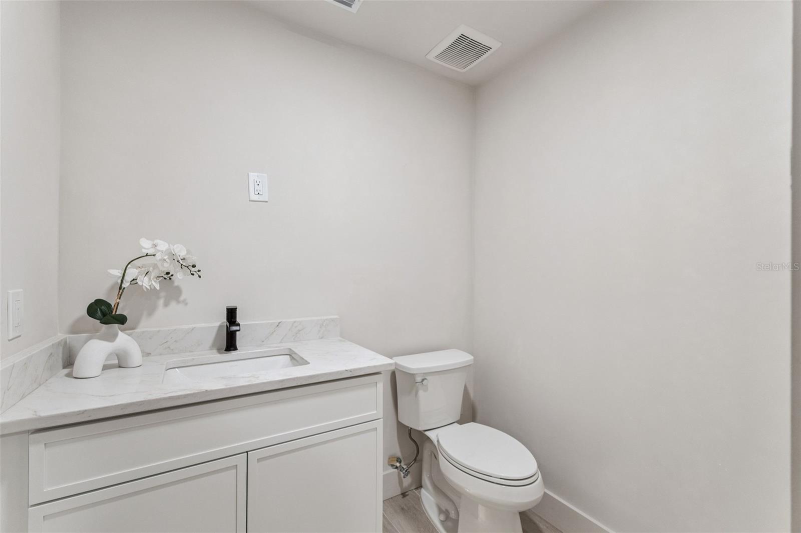 TALIS CROSSING - Residential