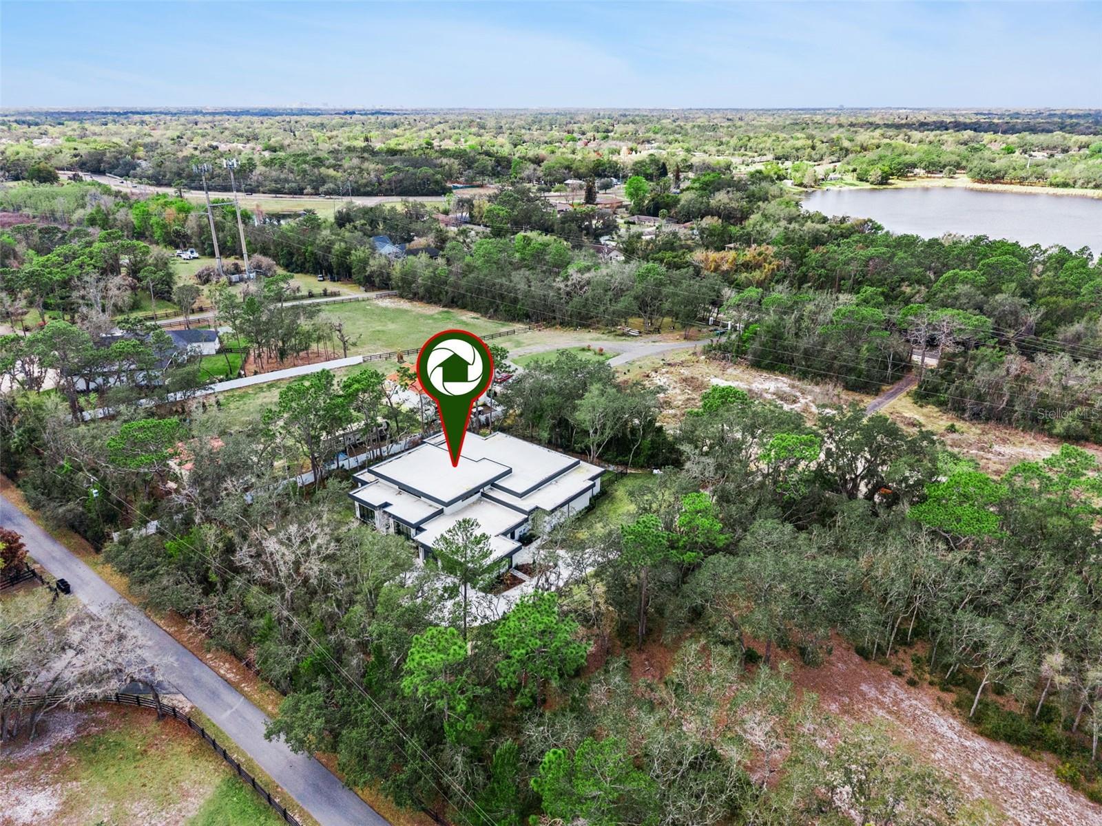 TALIS CROSSING - Residential