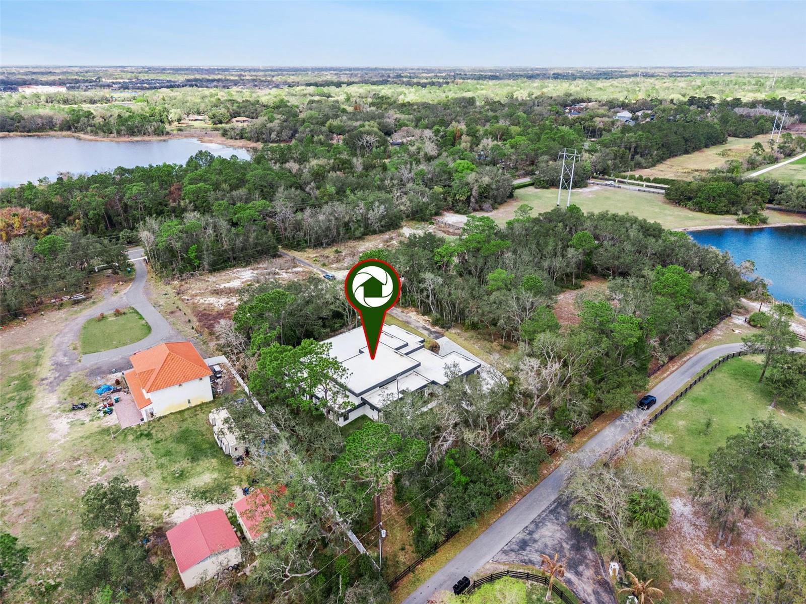 TALIS CROSSING - Residential