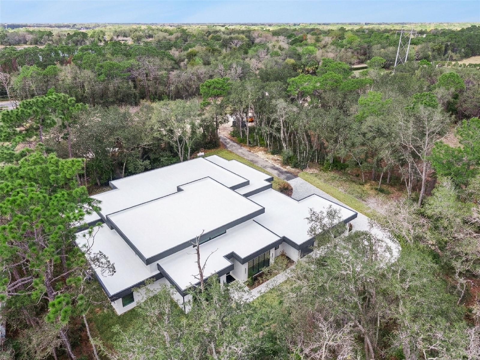 TALIS CROSSING - Residential
