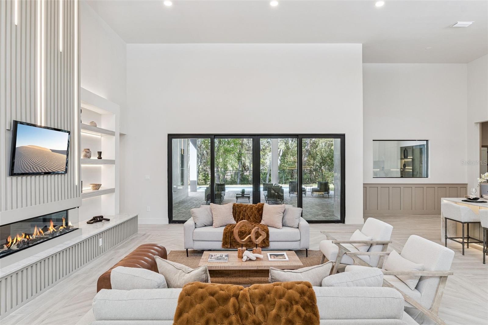 TALIS CROSSING - Residential