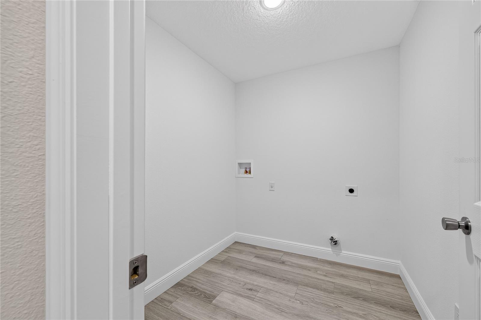 WEST HIGHLANDS - Residential