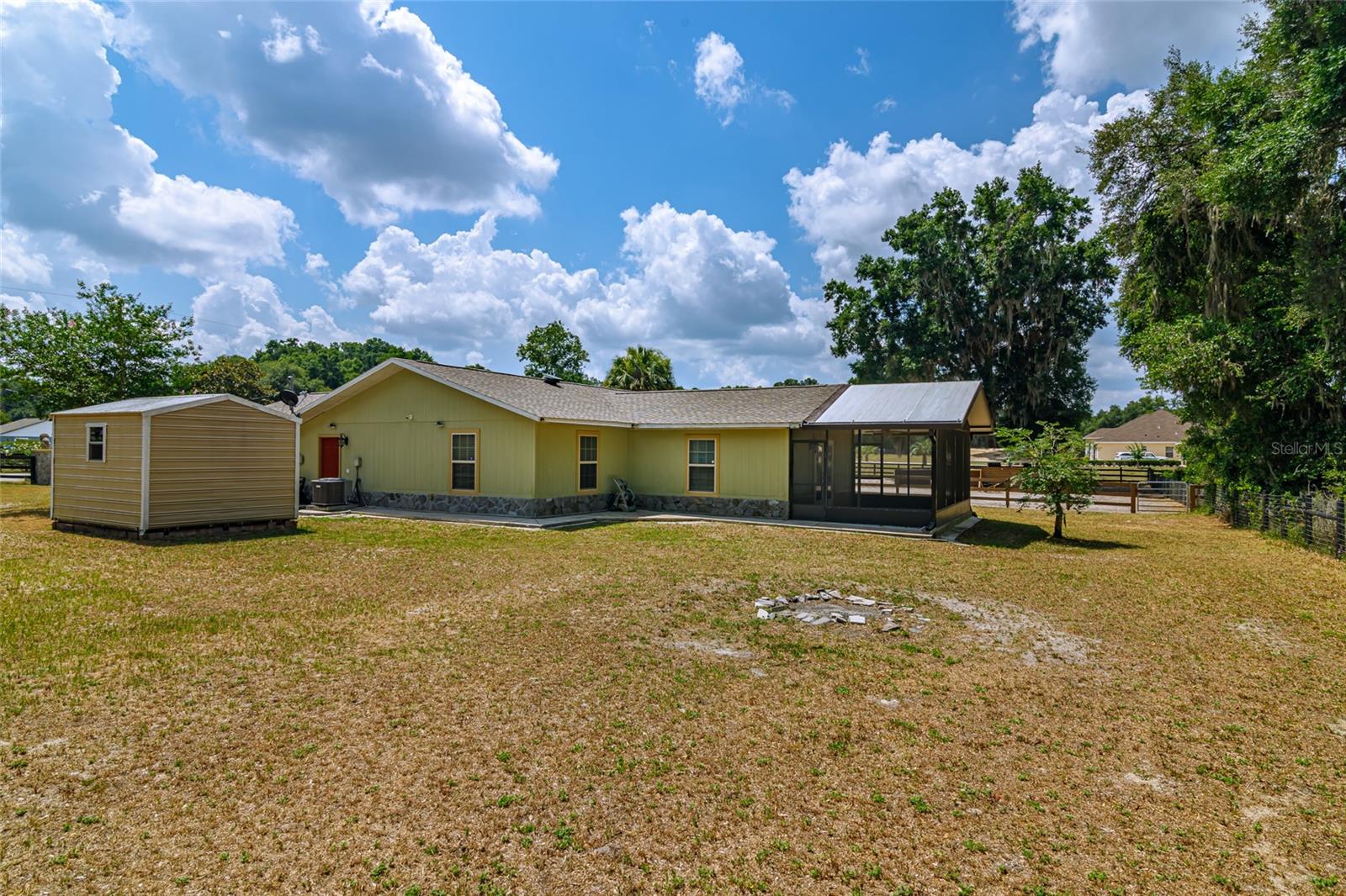 MEADOWBROOK RANCHES - Residential