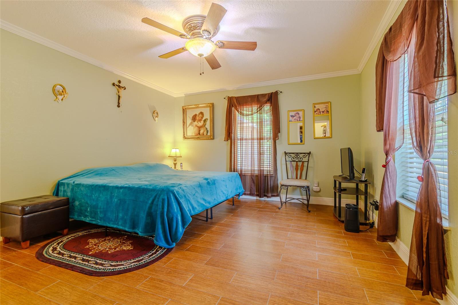 MEADOWBROOK RANCHES - Residential