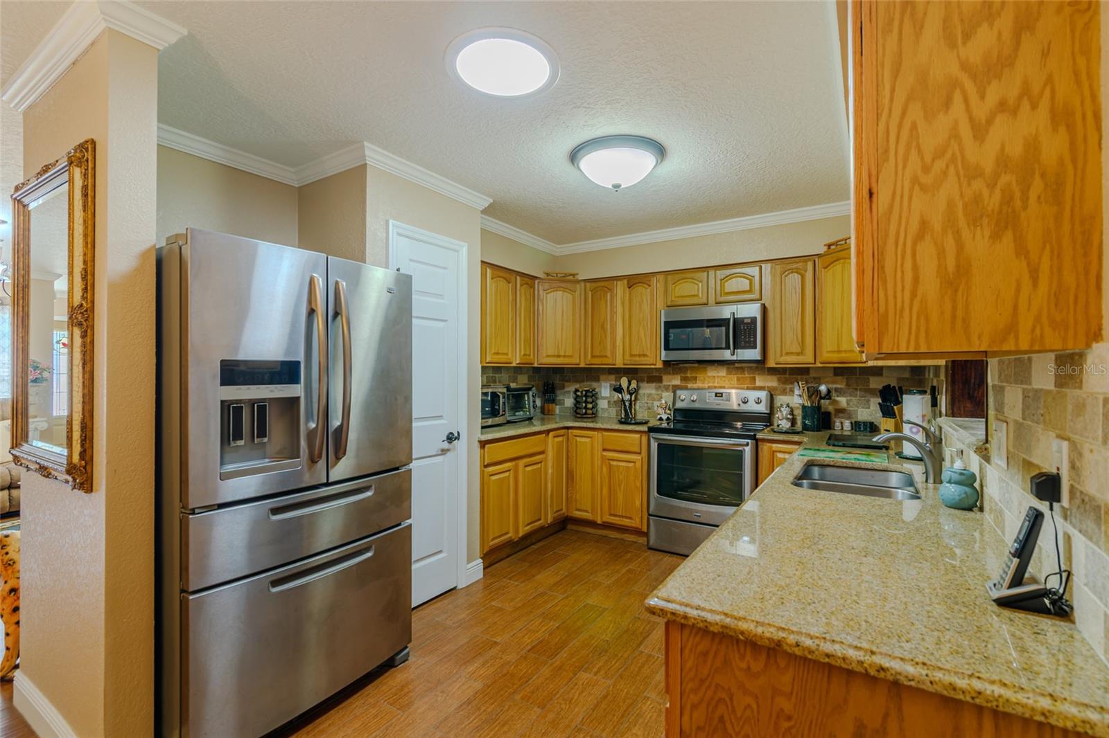 MEADOWBROOK RANCHES - Residential